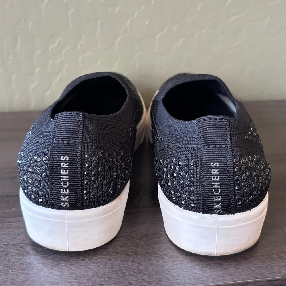 Skechers Poppy Black Knit Studded Slip In Sneaker Size 7.5‎